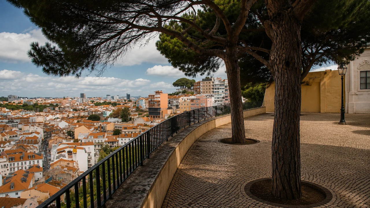 View over Lisbon from Miradouro da Graça